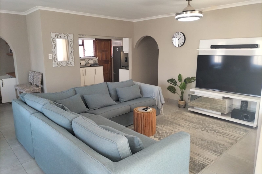 To Let 3 Bedroom Property for Rent in Flamingo Vlei Western Cape